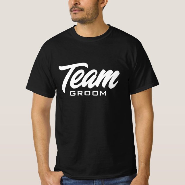 Team Groom Black and White bröllopsfest-spel T Shirt (Framsida)