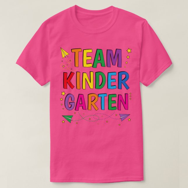 Team Kindergarten Teacher Preschool PreK T Shirt (Design framsida)