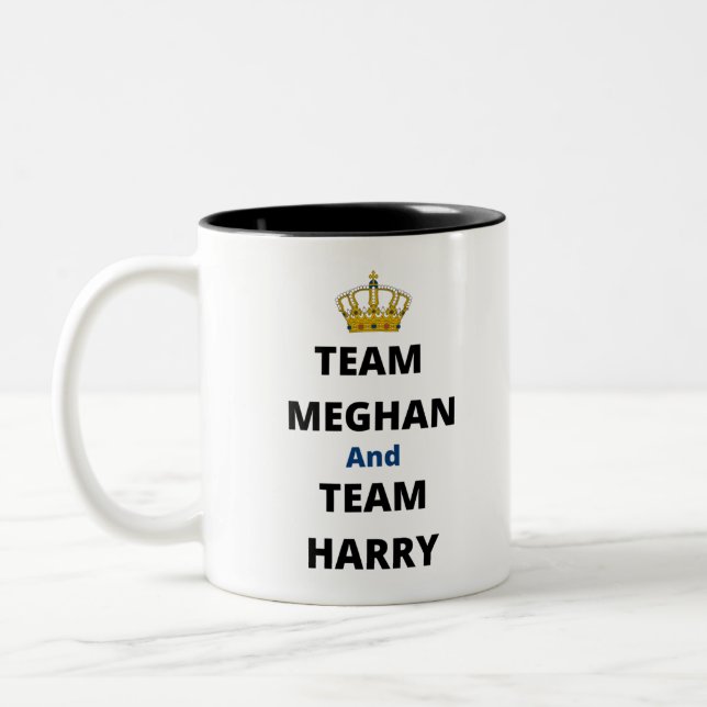 Team Meghan och Team Harry Två-Tonad Mugg (Vänster)