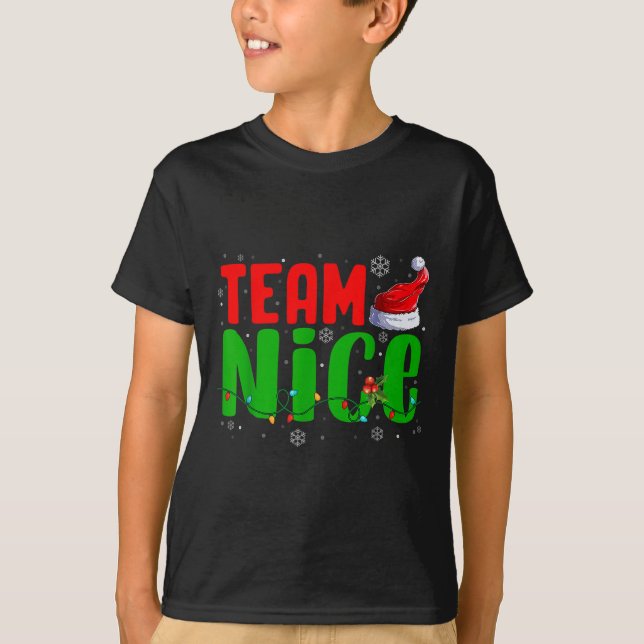 Team Naughty Nice Santa Hat Funny Christmas Matchi T Shirt (Framsida)