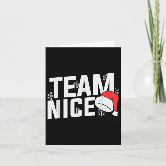 Team Nice Family Christmas Apparel Uni Kids &amp;  Kort (Framsida)