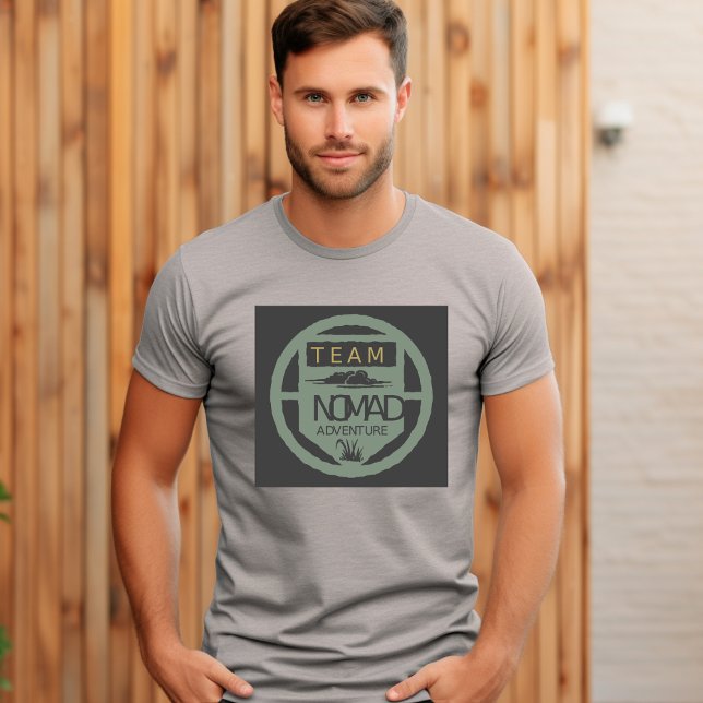 Team Nomad Äventyr T-Shirt (Skapare uppladdad)
