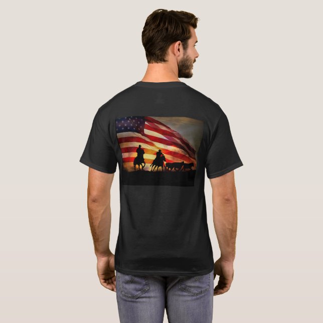 Team Ropers med American Flagga Cowboy Roping T Shirt (Hel baksida)