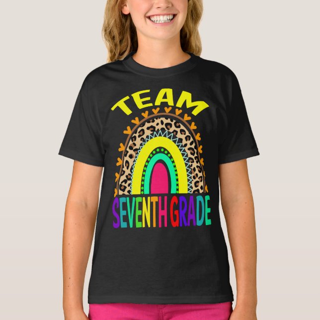 Team sjunde Klass Rainbow Leopard Back to school T Shirt (Framsida)
