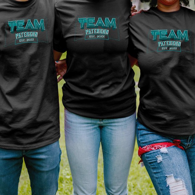 Team Teal Family Crew Custom Name Sports Black T Shirt (Skapare uppladdad)
