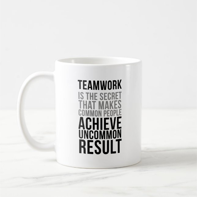 Teamarbetsuppgifterna är hemliga kaffemugg (Vänster)