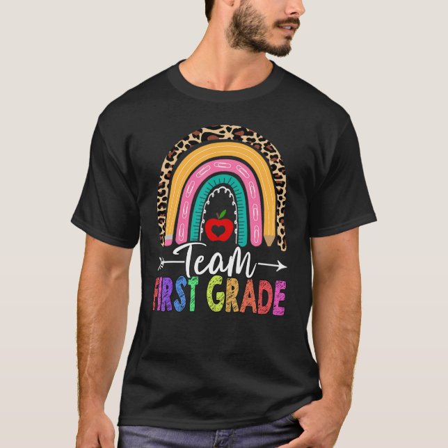 Teamet 1:a förste Klass-läraren Rainbow Leopard ba T Shirt (Framsida)