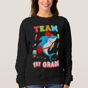 Teamet 1:a Klass Shark First Kid Lärare tillbaka t Shirt