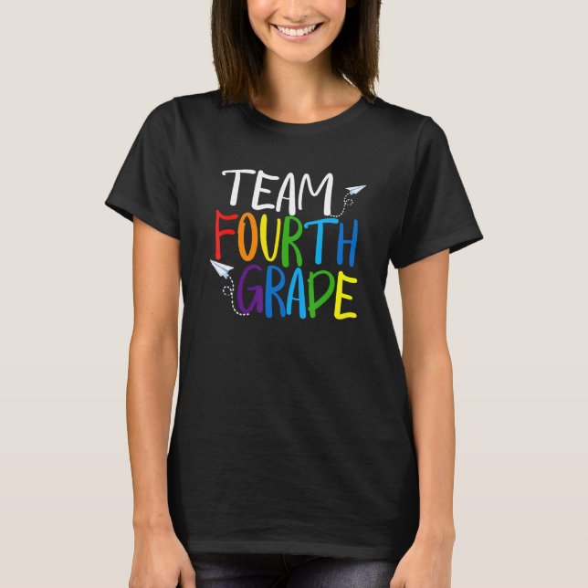 Teamet Fjärde Klass-Back to school-läraren 4:e Kla T Shirt (Framsida)