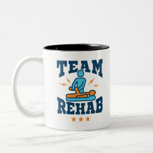 Teamet Rehab PhysiTherapy Therapist Squad Personal Två-Tonad Mugg