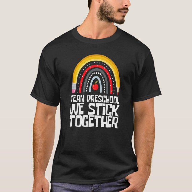 Teamförskololjan Back to school Prek Teach (första T Shirt (Framsida)