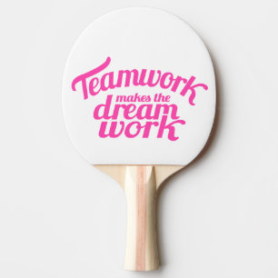 Teamwork gör att drömmen fungerar rosa grafik pingisracket