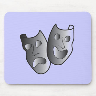 Teatern maskerar musmatta