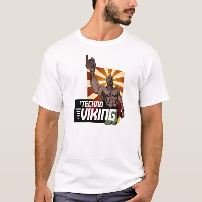 Techno Viking! T-shirt (Framsida)