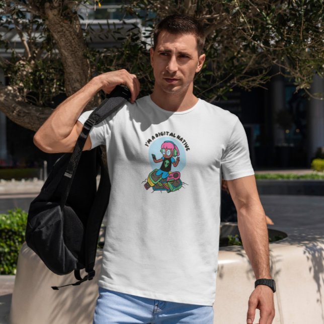 Technology Girl Selfie T Shirt (Skapare uppladdad)