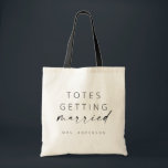 Tecken Gifta sig tobag | Modern skript Tygkasse<br><div class="desc">Den här enkla väskan gör en roligt till din favoritbrud! Med minimal men ändå elegant design med ett handskrivet namnteckning skript och ett enkelt sans-serif-teckensnitt. Anpassa varje säck med den nya namn (eller spelar ingen roll anpassningsbar som du vill ha) och gör ytterligare ändringar genom att välja "Klicka för att...</div>