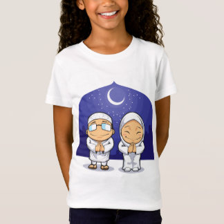 Tecknad av hälsningen Ramadan för Muslimmankvinna Tee Shirt