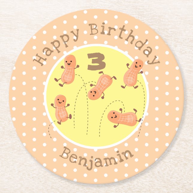 Tecknad av kute lycklig-hoppande jordnötter underlägg papper rund (Framsidan)