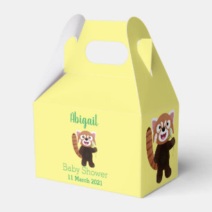 tecknad av ljus röd panda presentaskar