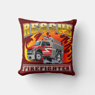 Tecknad brandbil t-shirt kudde