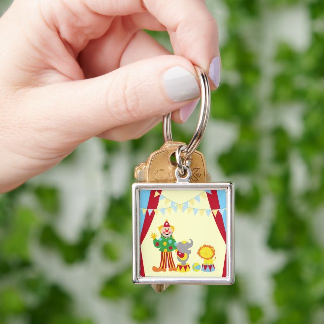 Tecknad Circus Clown and Animals Premium Keychain Fyrkantig Silverfärgad Nyckelring (Hand)