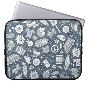 Tecknad hand plockade hippie doodles sömlös mönste laptop fodral