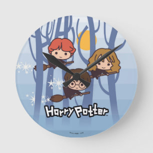 Tecknad Harry, Ron och Hermione som flyger i Skoge Rund Klocka