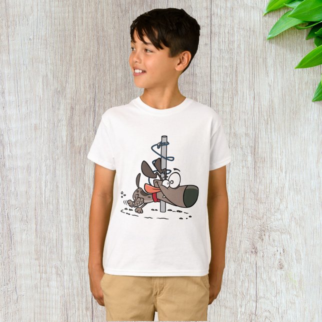 Tecknad hund snurrade runt polen med utslag t shirt (Skapare uppladdad)