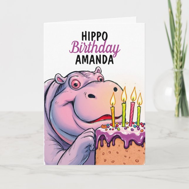 Tecknad Lila Cake Funny Hippo Birthday Kort (Framsida)