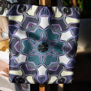 Tecknad Mandala Flower Blue Lila Black and White Tygkasse