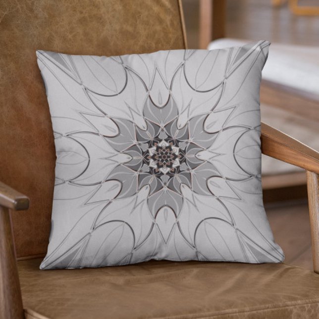Tecknad Mandala Flower Grått Kudde (Skapare uppladdad)