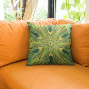 Tecknad Mandala Flower Grönt Gult och Blue Kudde