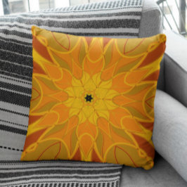 Tecknad Mandala Flower Orange Gult och Red Kudde
