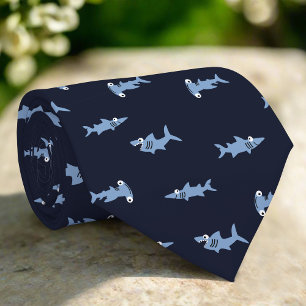 Tecknad Shark in Blue Ocean Abstrakt Mönster Slips