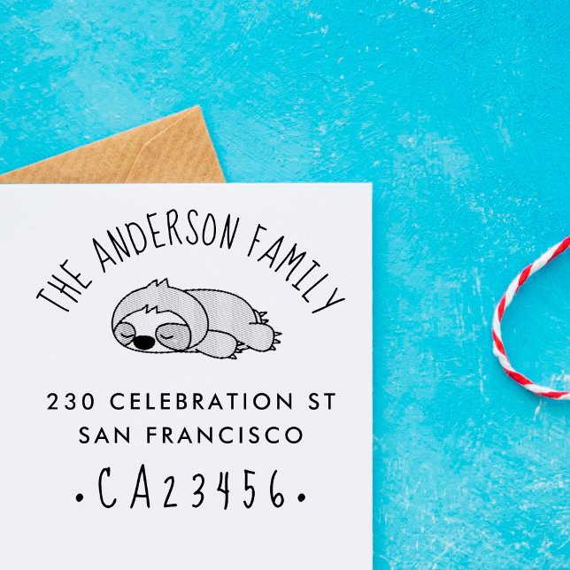 Tecknad Sloth | Anpassningsbar Family Namn Returad Stämpel (Skapare uppladdad)