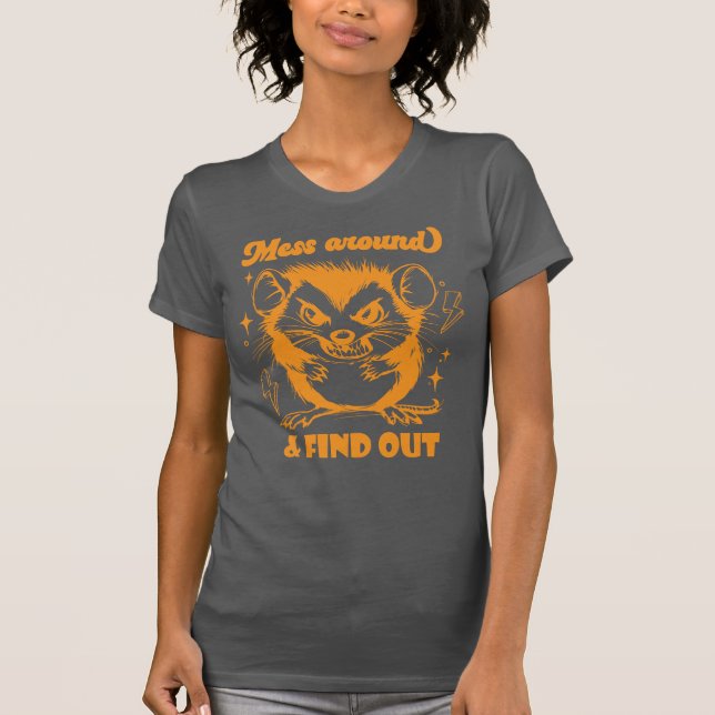 Tecknad Tasmanian Devil "Fåna runt och ta reda på" T Shirt (Framsida)