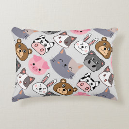 tecknadens huvuden mönster.w benvit BG Prydnadskudde