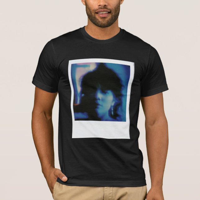  TEE SHIRT (Framsida)