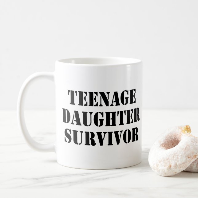 Teenage DaughSurvivor Kaffemugg (Med munk)