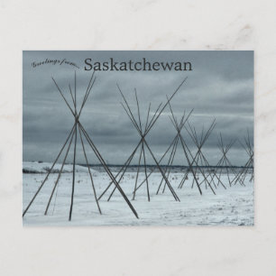 Teepeer som leder fram till Wanuskewin Saskatchewa Vykort