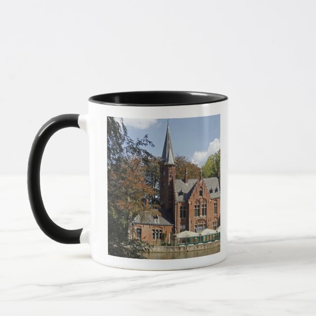 Tegeltig kyrka vid Minnewater Mugg (Vänster)