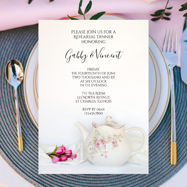 Tekanna med Rosa ros Tea Party Rehearsal Middag Inbjudningar (Skapare uppladdad)