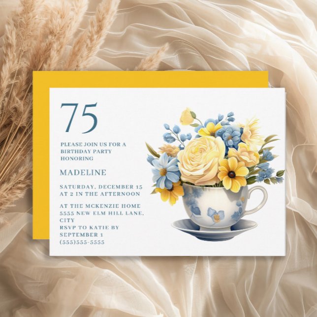 Tekopp Gult Blåa blommor 75:e födelsedag Inbjudningar (Blue teacup and yellow flowers 75th birthday invitation)