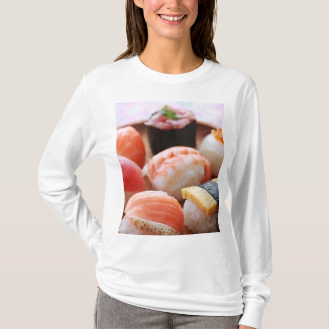 Temari Sushi Style – Round and cute T Shirt (Framsida)