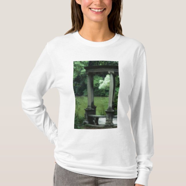 Tempel av kärlek på de gammala Westbury Tee Shirt (Framsida)