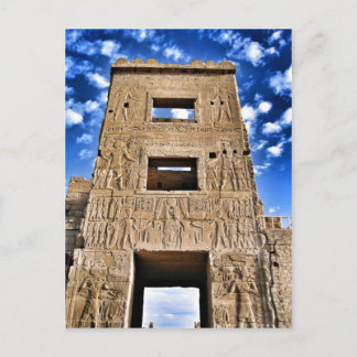 Temple grind och blå himmel i Egypten Vykort