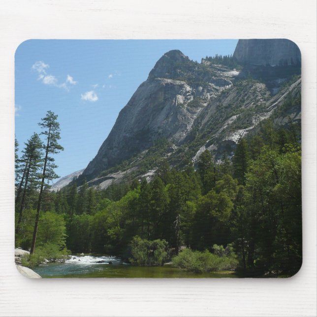 Tenaya Creek i Yosemite National Park Musmatta (Framsidan)