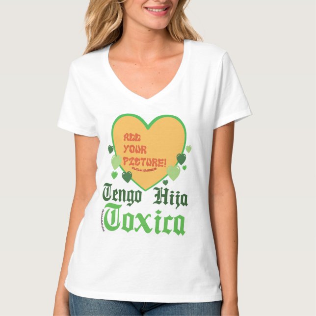 Tengo Hija Tóxica T-Shirt (Framsida)