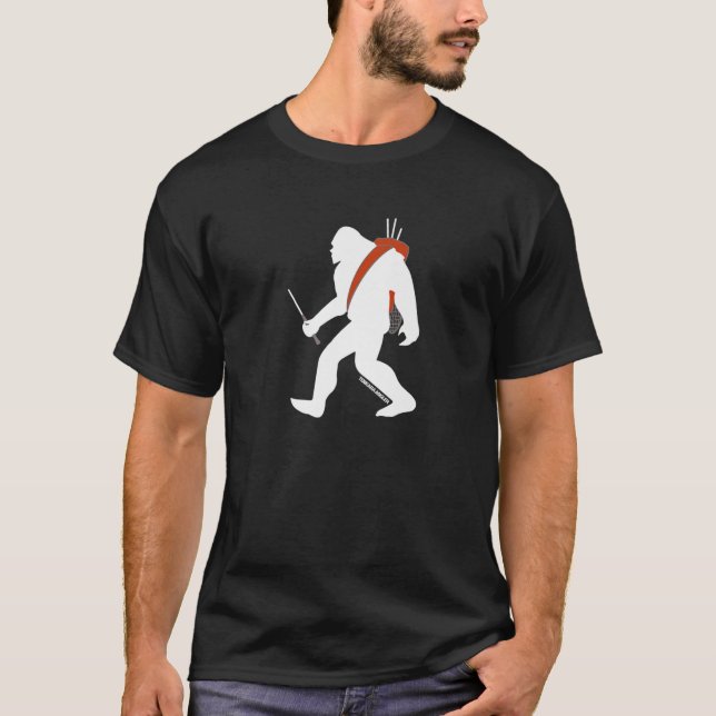 TENKARA ANGLER Sasquatch T Shirt (Framsida)