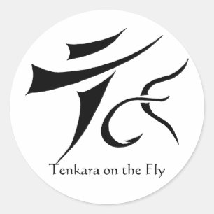 Tenkara om flygrundans fästare runt klistermärke